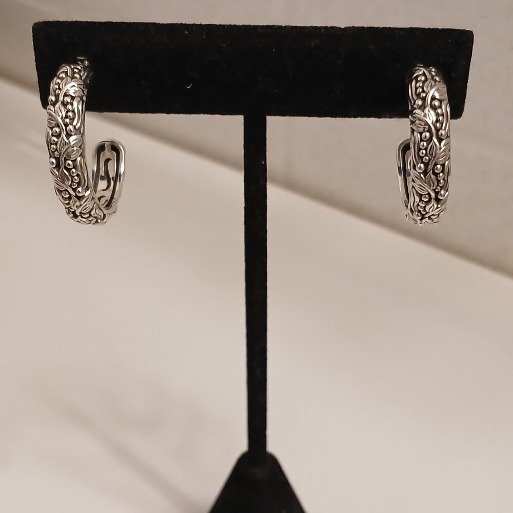 Sterling Silver Legacy Sycamore 1" Hoop Earrings